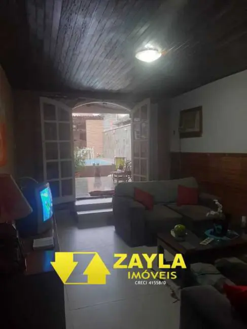 Foto 3 de Casa com 4 quartos à venda, 130m2 em Rio De Janeiro - RJ