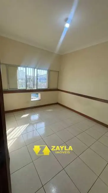 Foto 1 de Apartamento com 2 quartos para alugar, 76m2 em Duque De Caxias - RJ