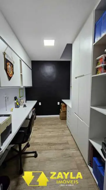 Foto 9 de Casa com 2 quartos à venda, 150m2 em Sao Goncalo - RJ