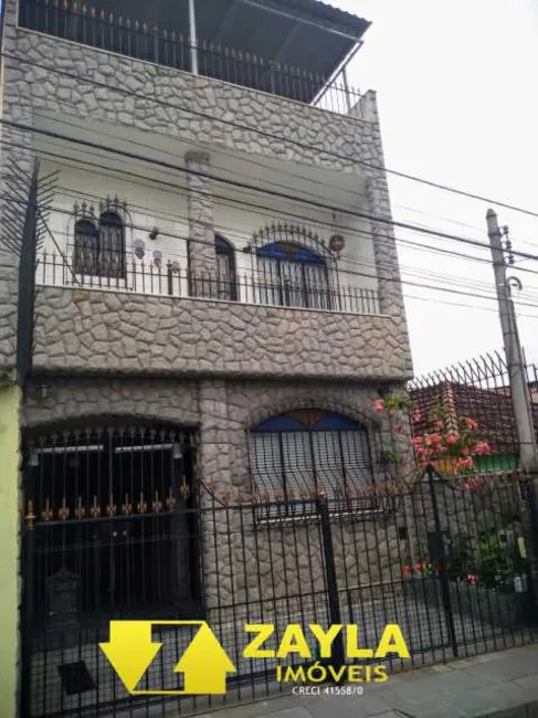 Foto 1 de Casa com 3 quartos à venda, 147m2 em Sao Goncalo - RJ