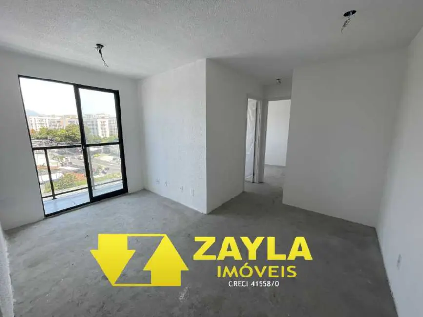 Foto 2 de Apartamento com 2 quartos à venda, 45m2 em Rio De Janeiro - RJ