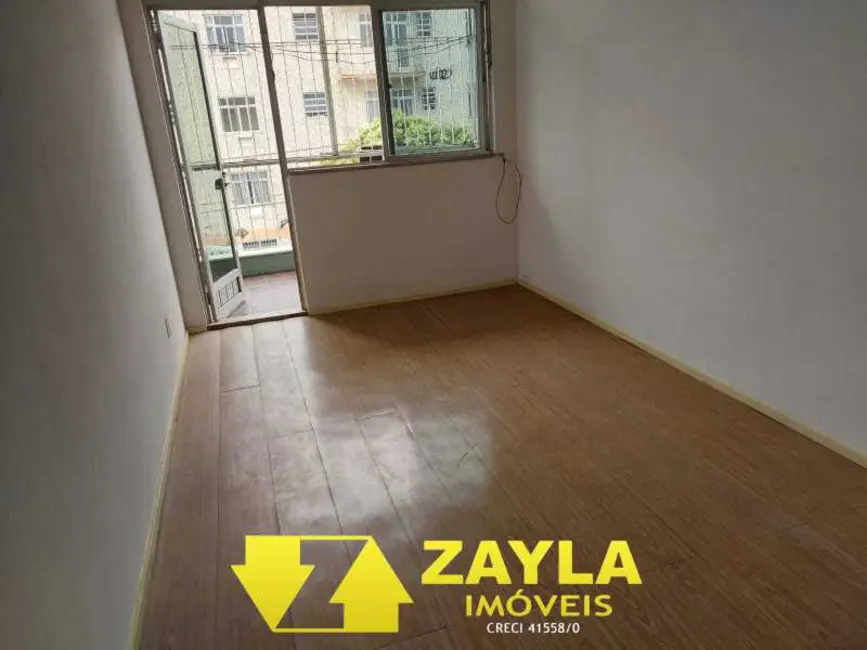 Foto 2 de Apartamento com 2 quartos à venda, 70m2 em Rio De Janeiro - RJ