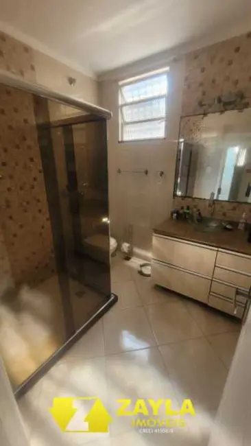 Foto 1 de Casa com 4 quartos à venda em Rio De Janeiro - RJ