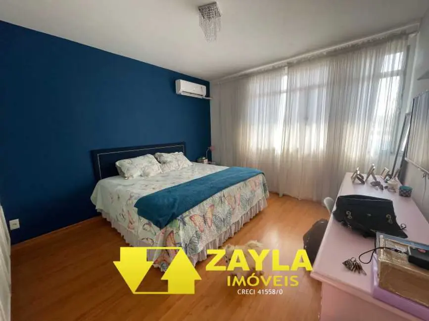 Casa de Condomínio com 5 quartos à venda, 345m2 em Rio De Janeiro - RJ - imagem 6 Foto 6 de Casa de Condomínio com 5 quartos à venda, 345m2 em Rio De Janeiro - RJ