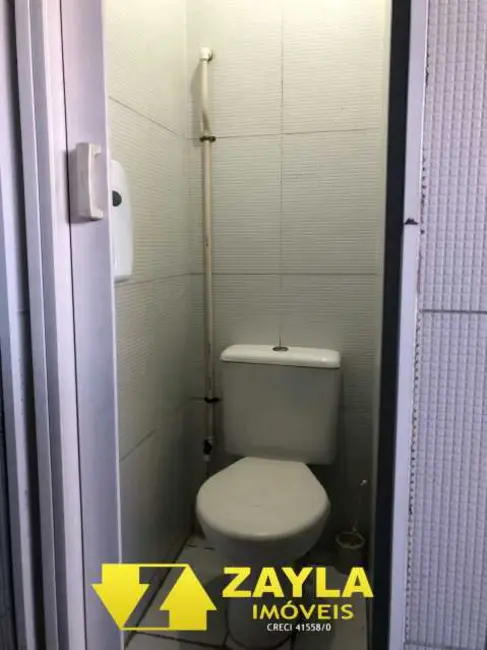 Armazém / Galpão à venda, 360m2 em Rio De Janeiro - RJ - imagem 4 Foto 4 de Armazém / Galpão à venda, 360m2 em Rio De Janeiro - RJ