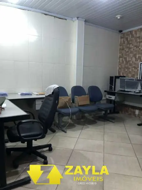 Armazém / Galpão à venda, 360m2 em Rio De Janeiro - RJ - imagem 7 Foto 7 de Armazém / Galpão à venda, 360m2 em Rio De Janeiro - RJ