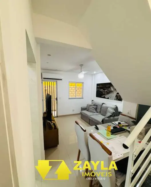 Casa de Condomínio com 2 quartos à venda, 90m2 em Rio De Janeiro - RJ - imagem 3 Foto 3 de Casa de Condomínio com 2 quartos à venda, 90m2 em Rio De Janeiro - RJ
