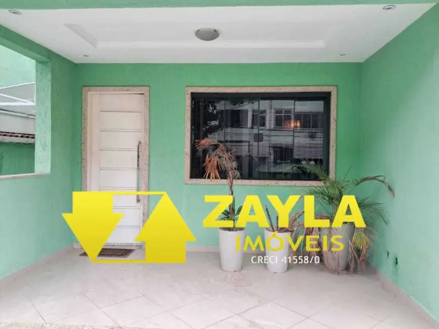 Casa de Condomínio com 4 quartos para alugar, 60m2 em Rio De Janeiro - RJ - imagem 2 Foto 2 de Casa de Condomínio com 4 quartos para alugar, 60m2 em Rio De Janeiro - RJ