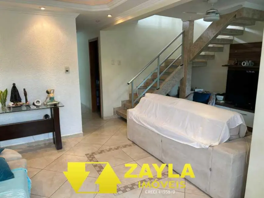 Foto 2 de Casa de Condomínio com 3 quartos à venda, 231m2 em Rio De Janeiro - RJ