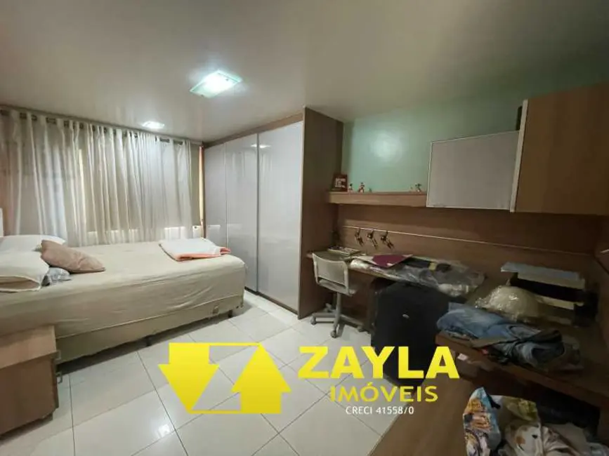 Casa à venda em Rio De Janeiro - RJ - imagem 6 Foto 6 de Casa à venda em Rio De Janeiro - RJ