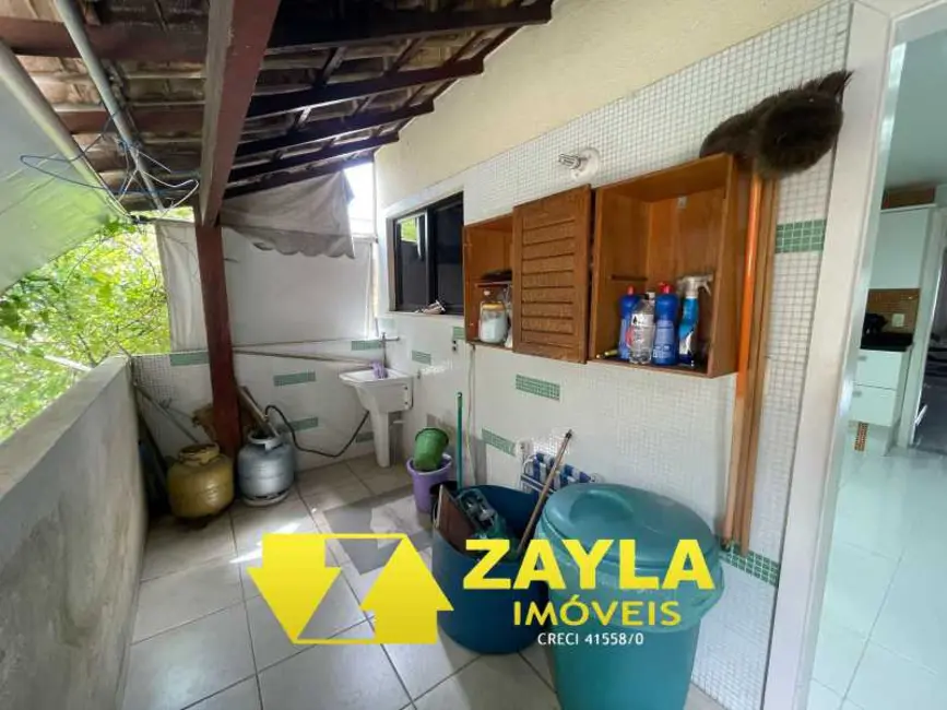 Casa à venda em Rio De Janeiro - RJ - imagem 8 Foto 8 de Casa à venda em Rio De Janeiro - RJ