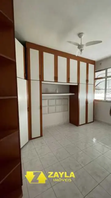 Apartamento com 2 quartos para alugar, 70m2 em Rio De Janeiro - RJ - imagem 8 Foto 8 de Apartamento com 2 quartos para alugar, 70m2 em Rio De Janeiro - RJ