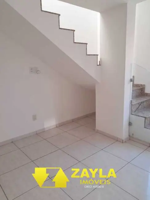 Foto 3 de Casa com 3 quartos à venda, 290m2 em Sao Goncalo - RJ