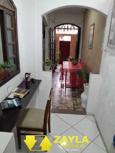 Foto 2 de Casa de Vila com 4 quartos à venda, 40m2 em Rio De Janeiro - RJ
