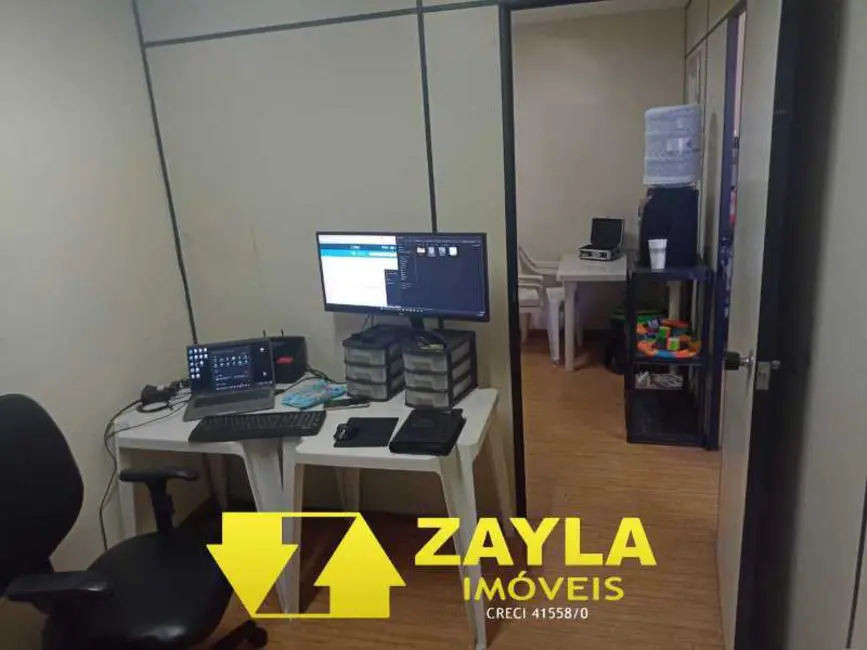 Sala Comercial à venda, 38m2 em Rio De Janeiro - RJ - imagem 5 Foto 5 de Sala Comercial à venda, 38m2 em Rio De Janeiro - RJ