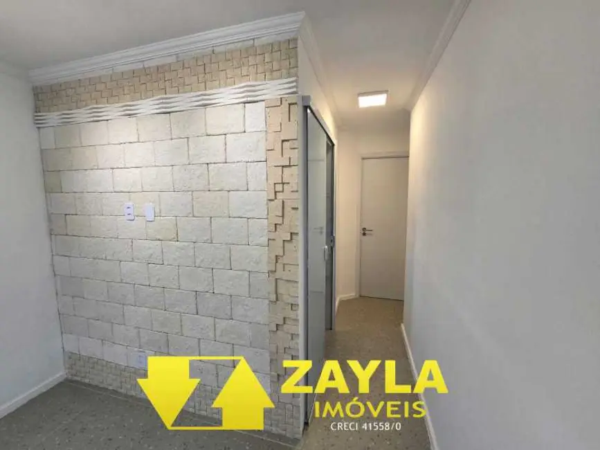 Foto 4 de Apartamento com 2 quartos à venda, 49m2 em Sao Goncalo - RJ