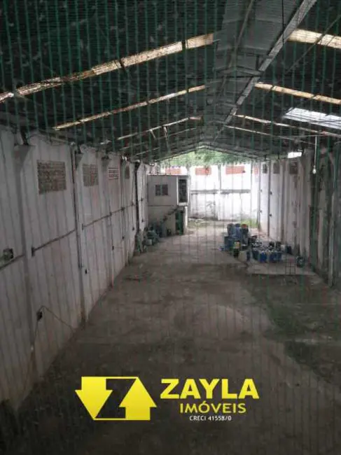 Foto 3 de Armazém / Galpão à venda, 450m2 em Rio De Janeiro - RJ