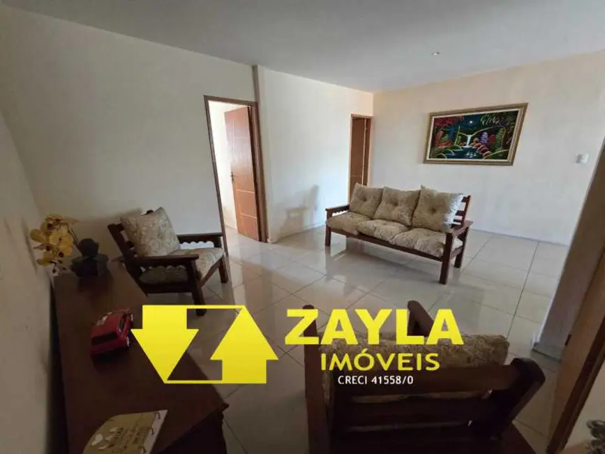 Foto 2 de Casa com 5 quartos à venda, 200m2 em Rio De Janeiro - RJ