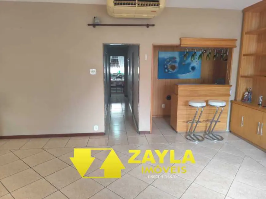 Casa com 3 quartos à venda, 120m2 em Rio De Janeiro - RJ - imagem 3 Foto 3 de Casa com 3 quartos à venda, 120m2 em Rio De Janeiro - RJ