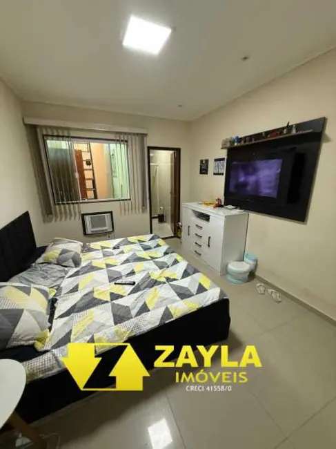 Foto 8 de Casa com 2 quartos à venda, 280m2 em Rio De Janeiro - RJ