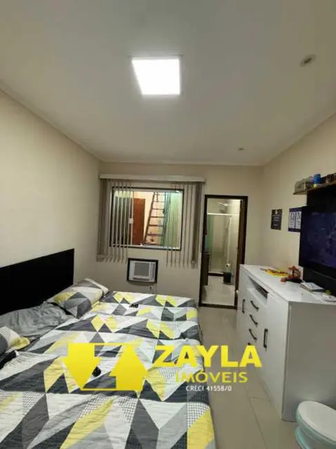 Foto 9 de Casa com 2 quartos à venda, 280m2 em Rio De Janeiro - RJ