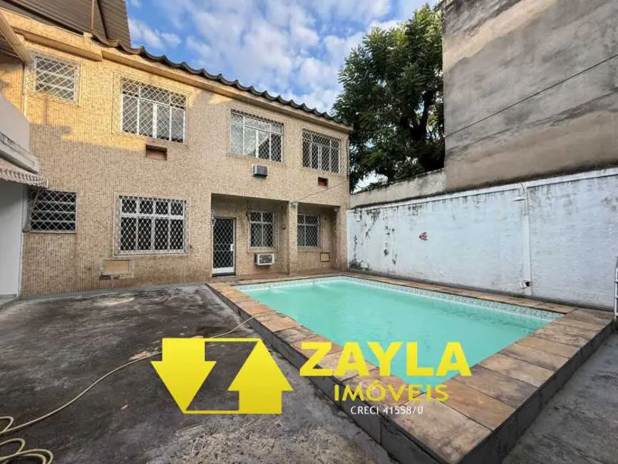 Casa com 2 quartos à venda, 60m2 em Rio De Janeiro - RJ - imagem 2 Foto 2 de Casa com 2 quartos à venda, 60m2 em Rio De Janeiro - RJ