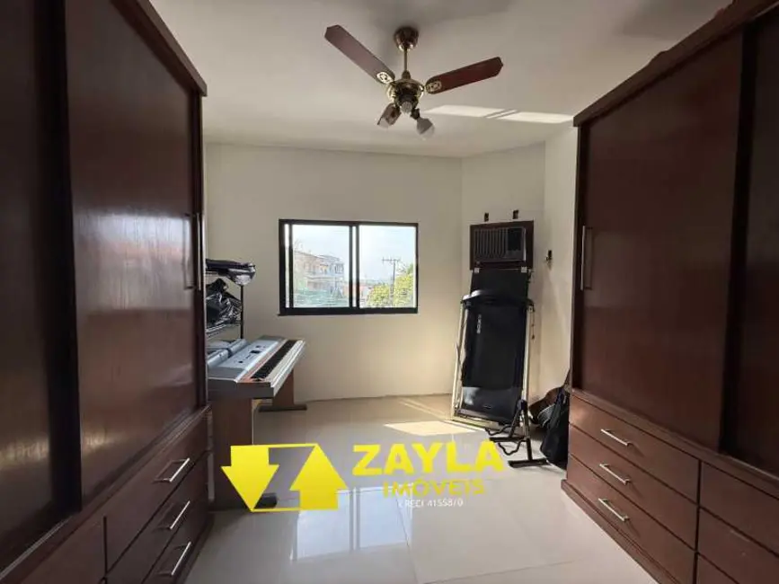 Casa de Condomínio com 3 quartos à venda, 184m2 em Rio De Janeiro - RJ - imagem 9 Foto 9 de Casa de Condomínio com 3 quartos à venda, 184m2 em Rio De Janeiro - RJ