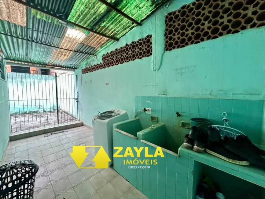 Foto 8 de Casa com 2 quartos à venda, 140m2 em Rio De Janeiro - RJ