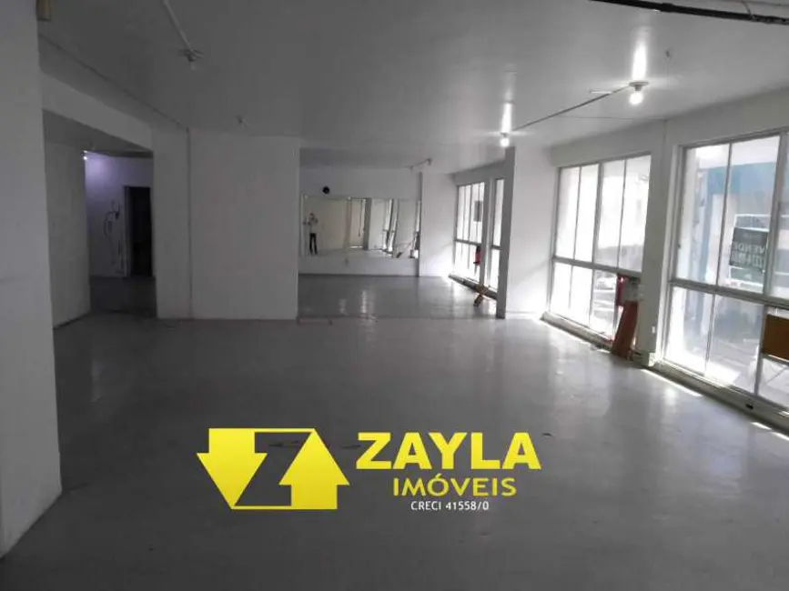 Foto 6 de Casa Comercial à venda, 215m2 em Rio De Janeiro - RJ