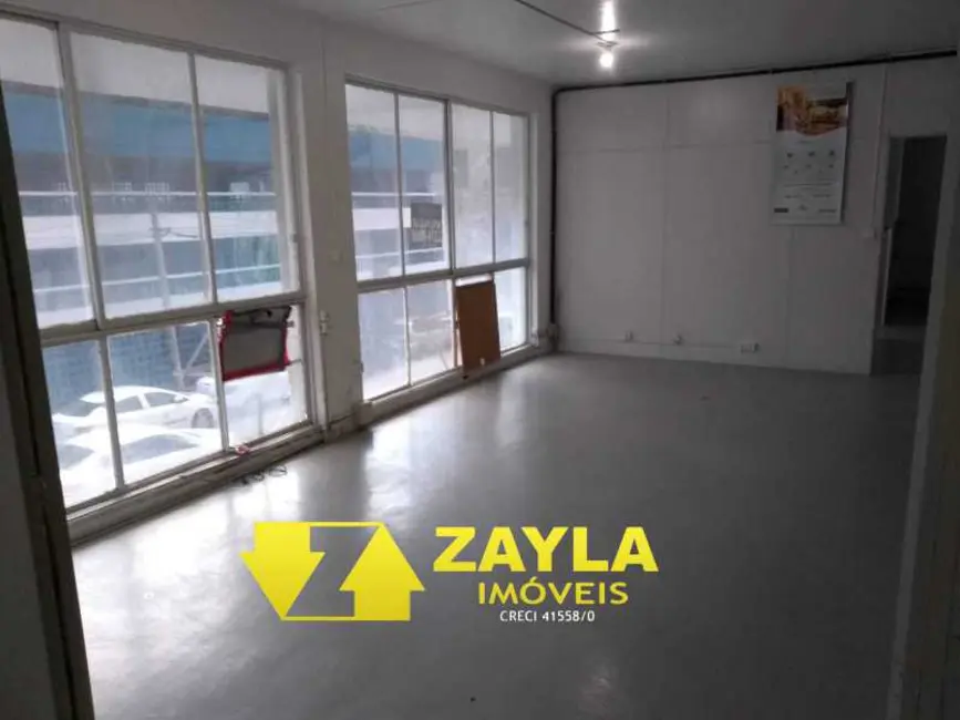 Foto 9 de Casa Comercial à venda, 215m2 em Rio De Janeiro - RJ
