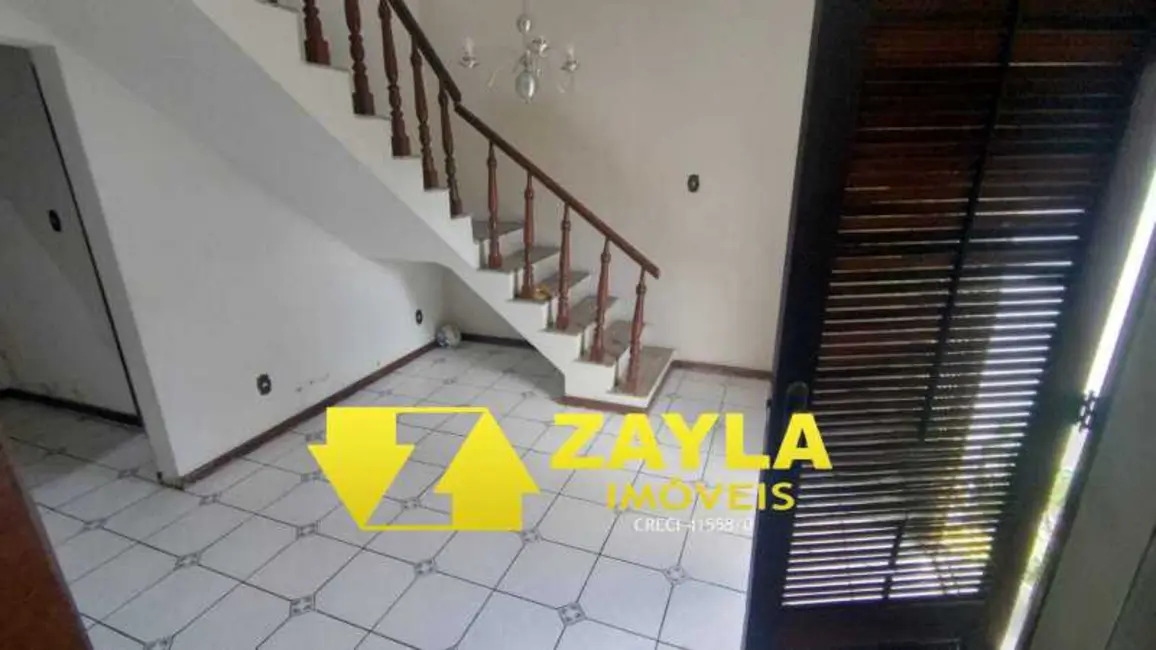 Foto 4 de Casa com 4 quartos à venda, 207m2 em Rio De Janeiro - RJ