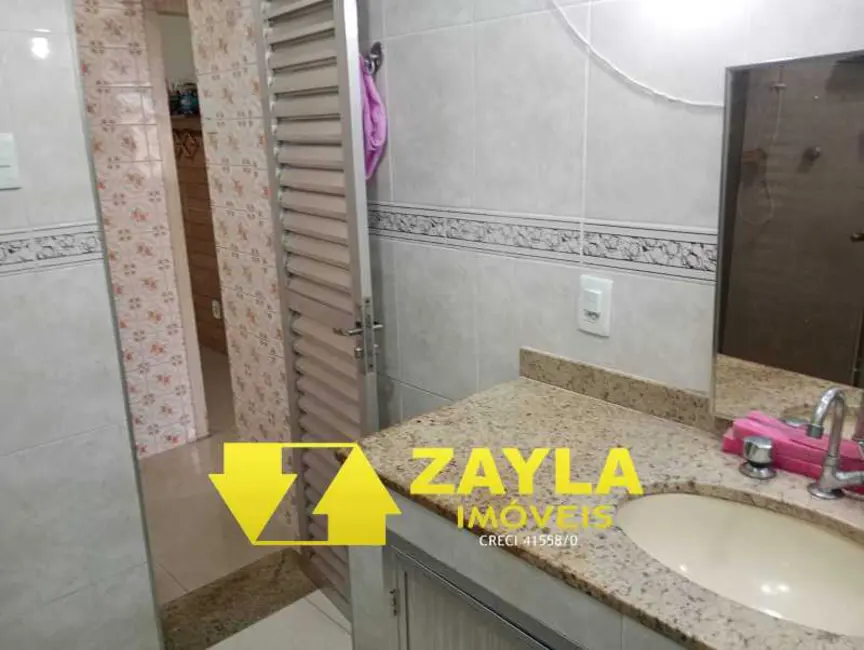 Casa com 2 quartos à venda, 140m2 em Rio De Janeiro - RJ - imagem 5 Foto 5 de Casa com 2 quartos à venda, 140m2 em Rio De Janeiro - RJ