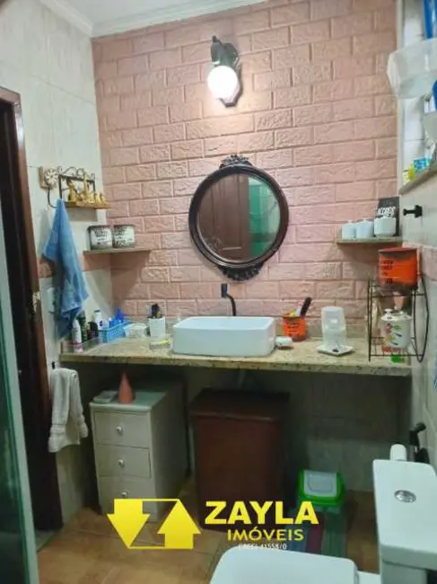 Casa com 4 quartos à venda, 242m2 em Rio De Janeiro - RJ - imagem 7 Foto 7 de Casa com 4 quartos à venda, 242m2 em Rio De Janeiro - RJ