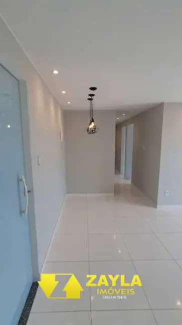 Foto 3 de Apartamento com 3 quartos à venda, 89m2 em Sao Goncalo - RJ