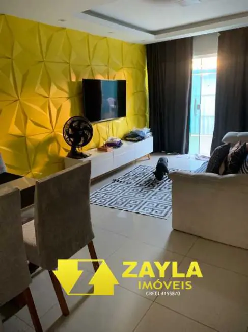 Foto 1 de Casa com 2 quartos à venda, 60m2 em Rio De Janeiro - RJ