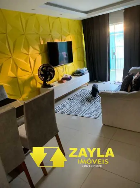 Foto 2 de Casa com 2 quartos à venda, 60m2 em Rio De Janeiro - RJ