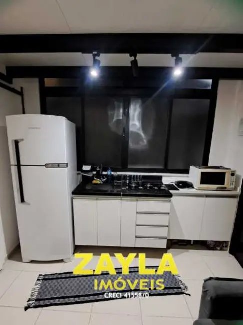 Kitnet com 1 quarto à venda, 20m2 em Rio De Janeiro - RJ - imagem 2 Foto 2 de Kitnet com 1 quarto à venda, 20m2 em Rio De Janeiro - RJ