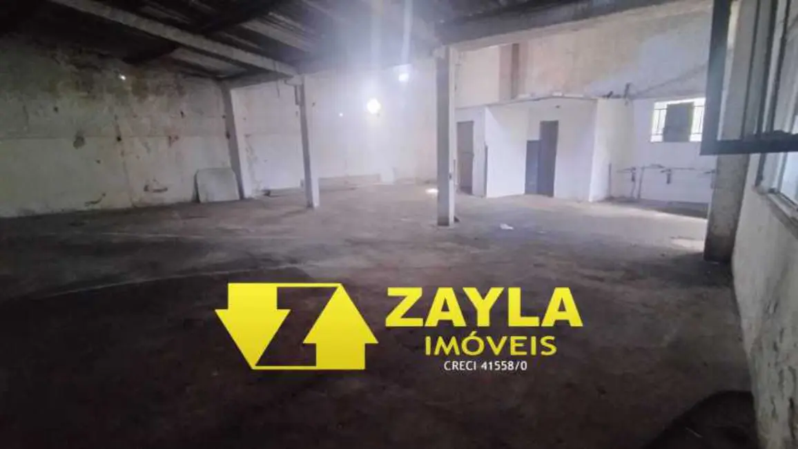 Foto 1 de Armazém / Galpão à venda, 220m2 em Rio De Janeiro - RJ