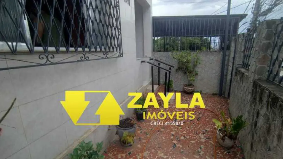 Foto 1 de Casa com 2 quartos à venda, 180m2 em Rio De Janeiro - RJ