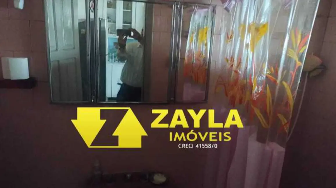 Foto 4 de Casa com 2 quartos à venda, 180m2 em Rio De Janeiro - RJ