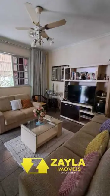 Foto 2 de Casa com 3 quartos à venda, 143m2 em Sao Goncalo - RJ