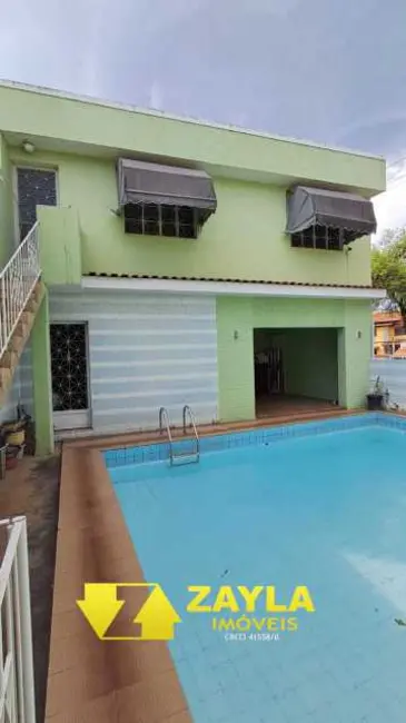Foto 1 de Casa com 3 quartos à venda, 143m2 em Sao Goncalo - RJ