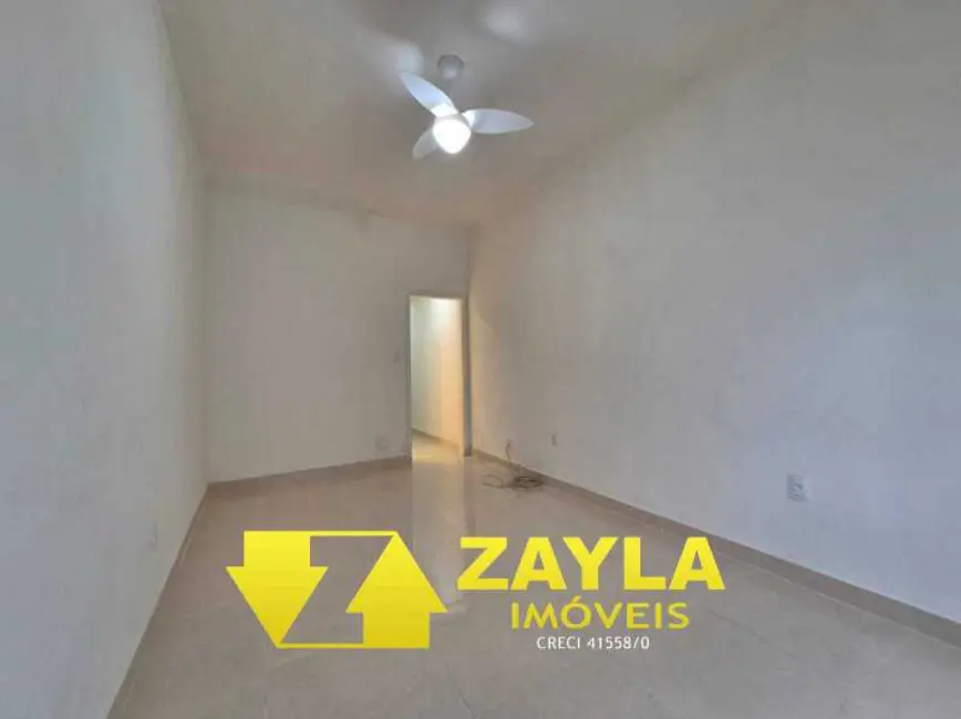 Foto 2 de Kitnet com 1 quarto à venda, 27m2 em Rio De Janeiro - RJ