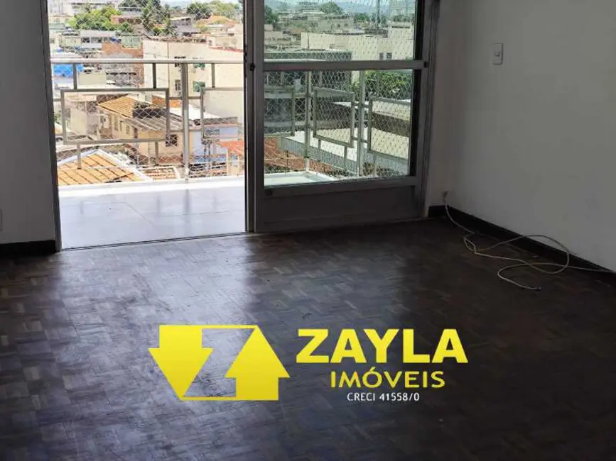 Foto 2 de Apartamento com 2 quartos à venda, 70m2 em Rio De Janeiro - RJ