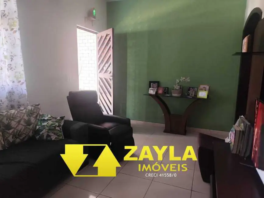 Casa com 3 quartos à venda, 200m2 em Rio De Janeiro - RJ - imagem 4 Foto 4 de Casa com 3 quartos à venda, 200m2 em Rio De Janeiro - RJ