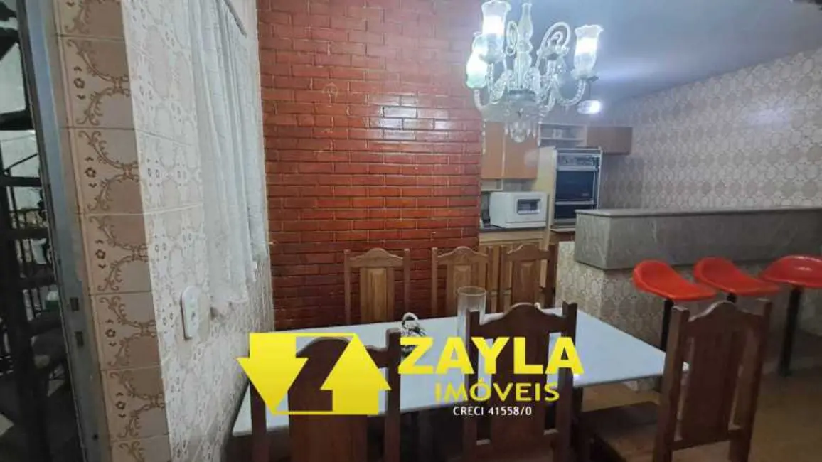 Casa de Vila com 4 quartos à venda, 190m2 em Rio De Janeiro - RJ - imagem 6 Foto 6 de Casa de Vila com 4 quartos à venda, 190m2 em Rio De Janeiro - RJ
