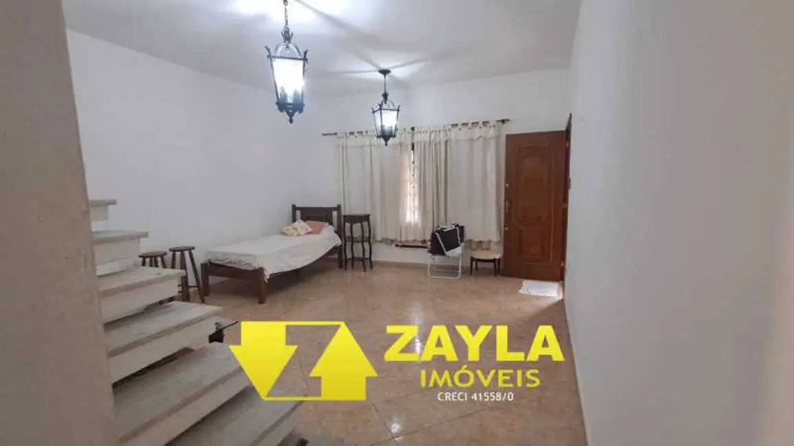 Casa de Vila com 4 quartos à venda, 190m2 em Rio De Janeiro - RJ - imagem 3 Foto 3 de Casa de Vila com 4 quartos à venda, 190m2 em Rio De Janeiro - RJ