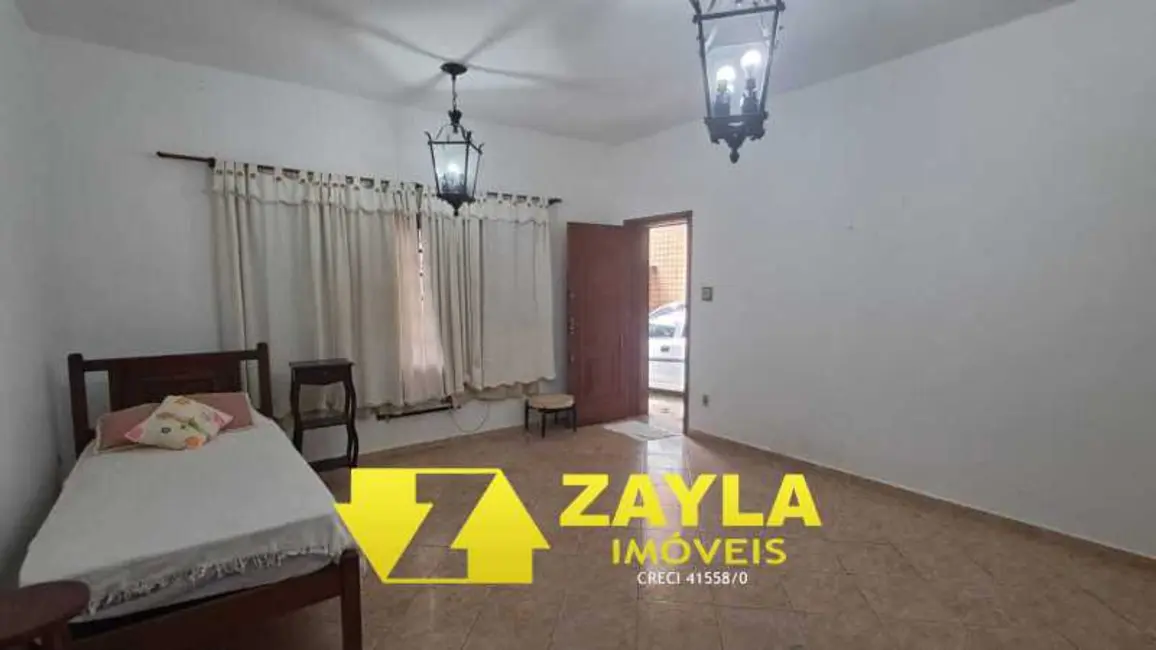 Casa de Vila com 4 quartos à venda, 190m2 em Rio De Janeiro - RJ - imagem 2 Foto 2 de Casa de Vila com 4 quartos à venda, 190m2 em Rio De Janeiro - RJ