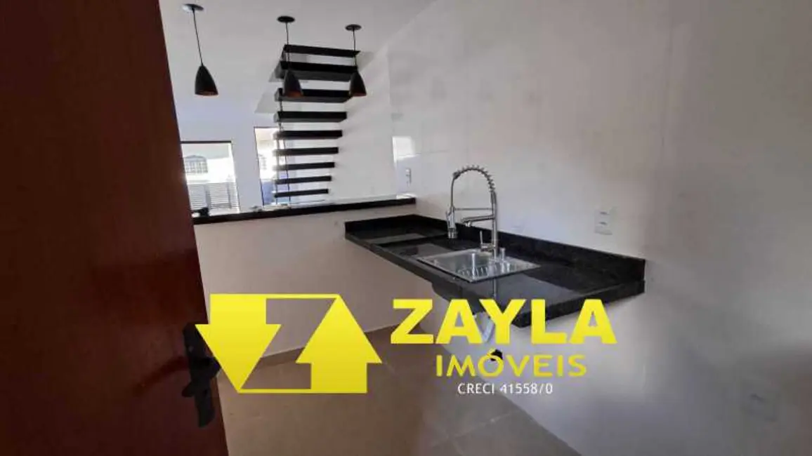 Foto 9 de Casa com 2 quartos à venda, 68m2 em Sao Goncalo - RJ