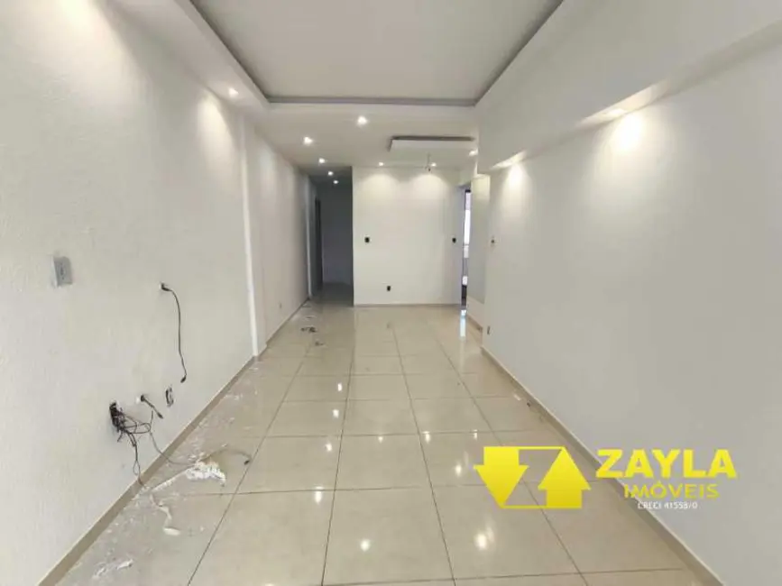 Foto 3 de Apartamento com 2 quartos à venda, 70m2 em Rio De Janeiro - RJ
